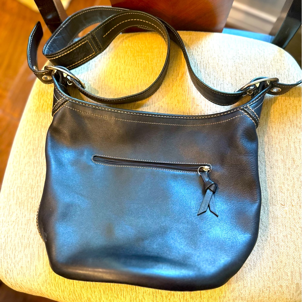 Black Coach Leather Crossbody Bucket Bag